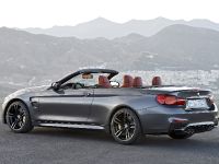 BMW M4 Convertible (2014) - picture 22 of 37