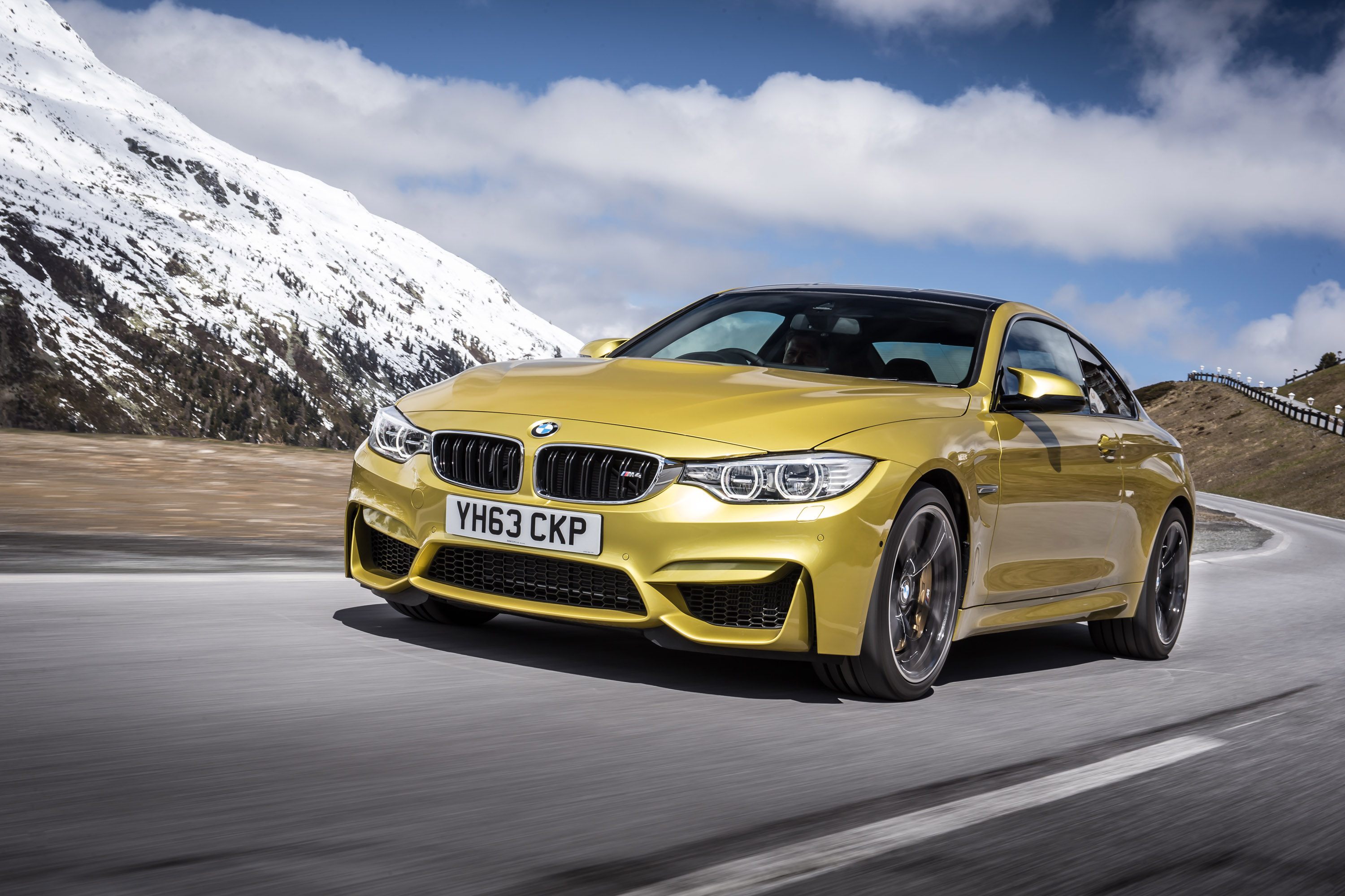 BMW M4 Coupe UK