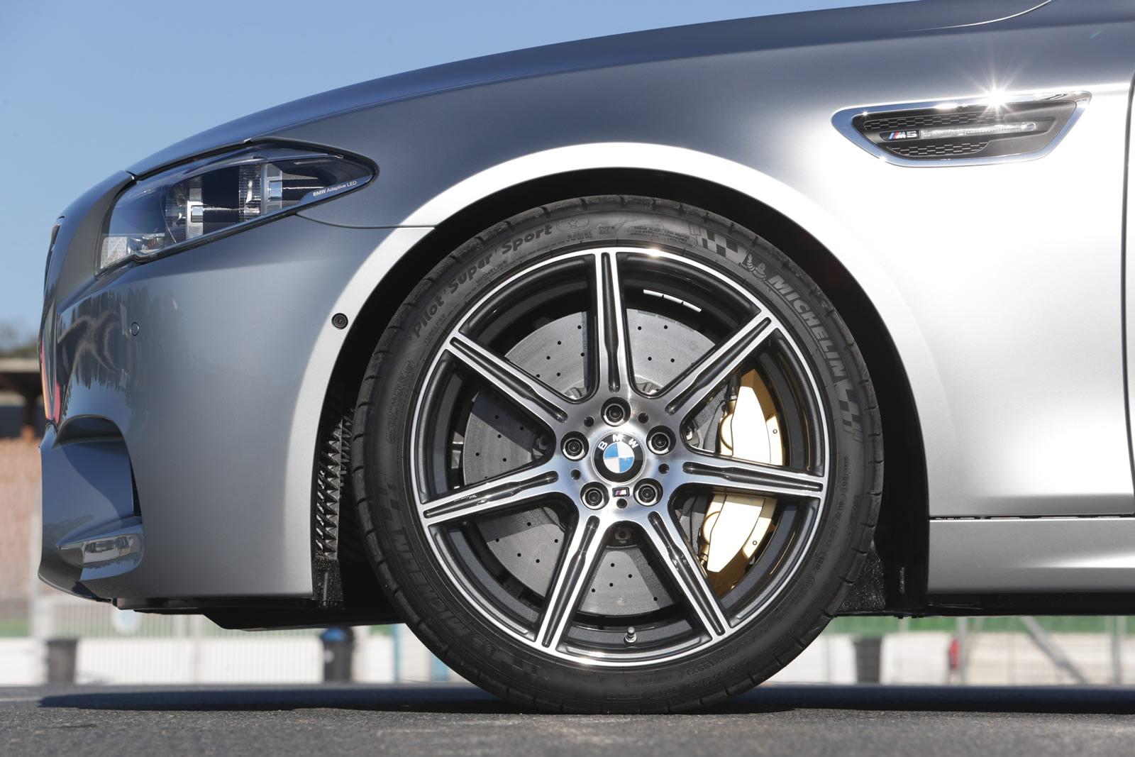BMW M5 and M6 Coupe Competition Package