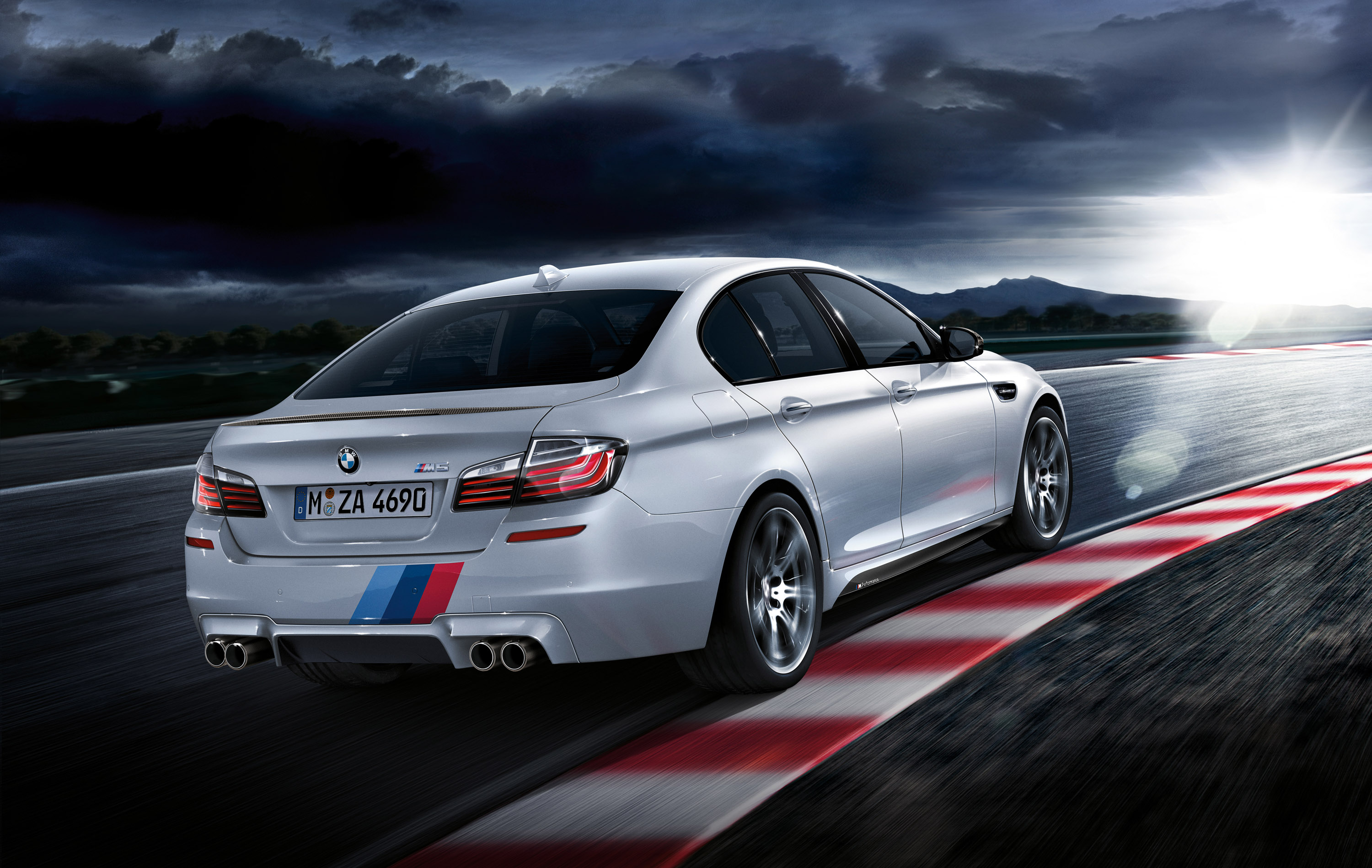 BMW M5 M Performance Accessories