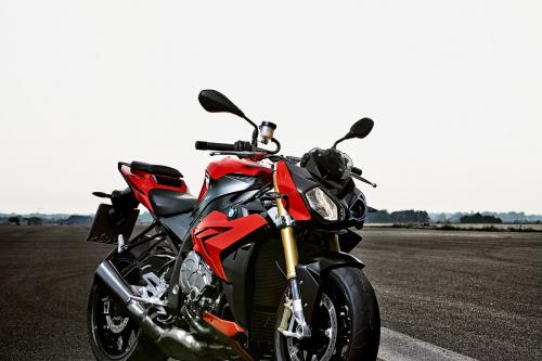 BMW S 1000 R (2014) - picture 17 of 25