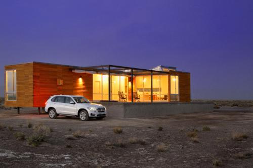 BMW X5 (2014) - picture 16 of 66