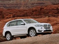 BMW X5 (2014) - picture 26 of 66