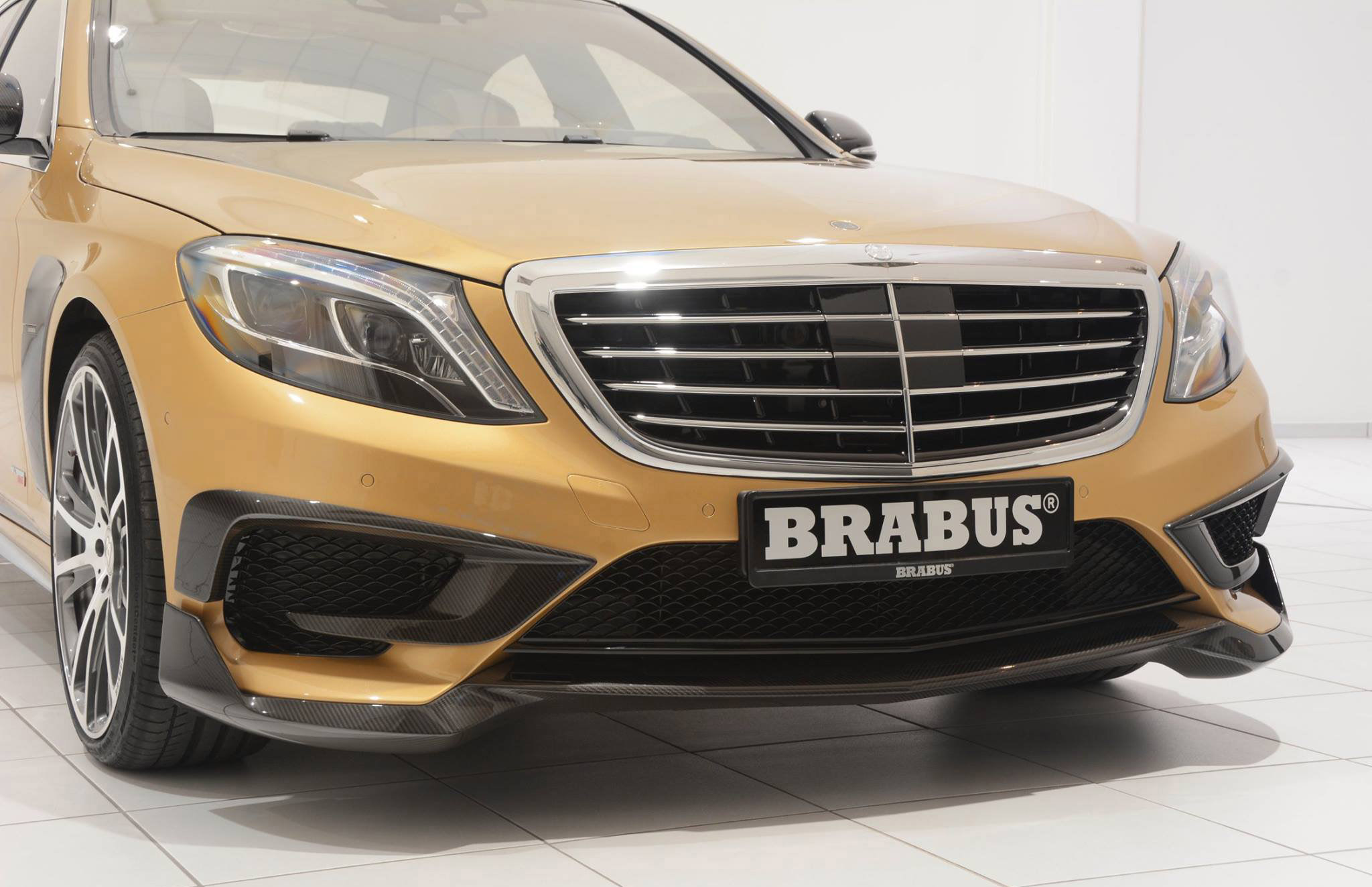 Brabus Mercedes-Benz s63 AMG