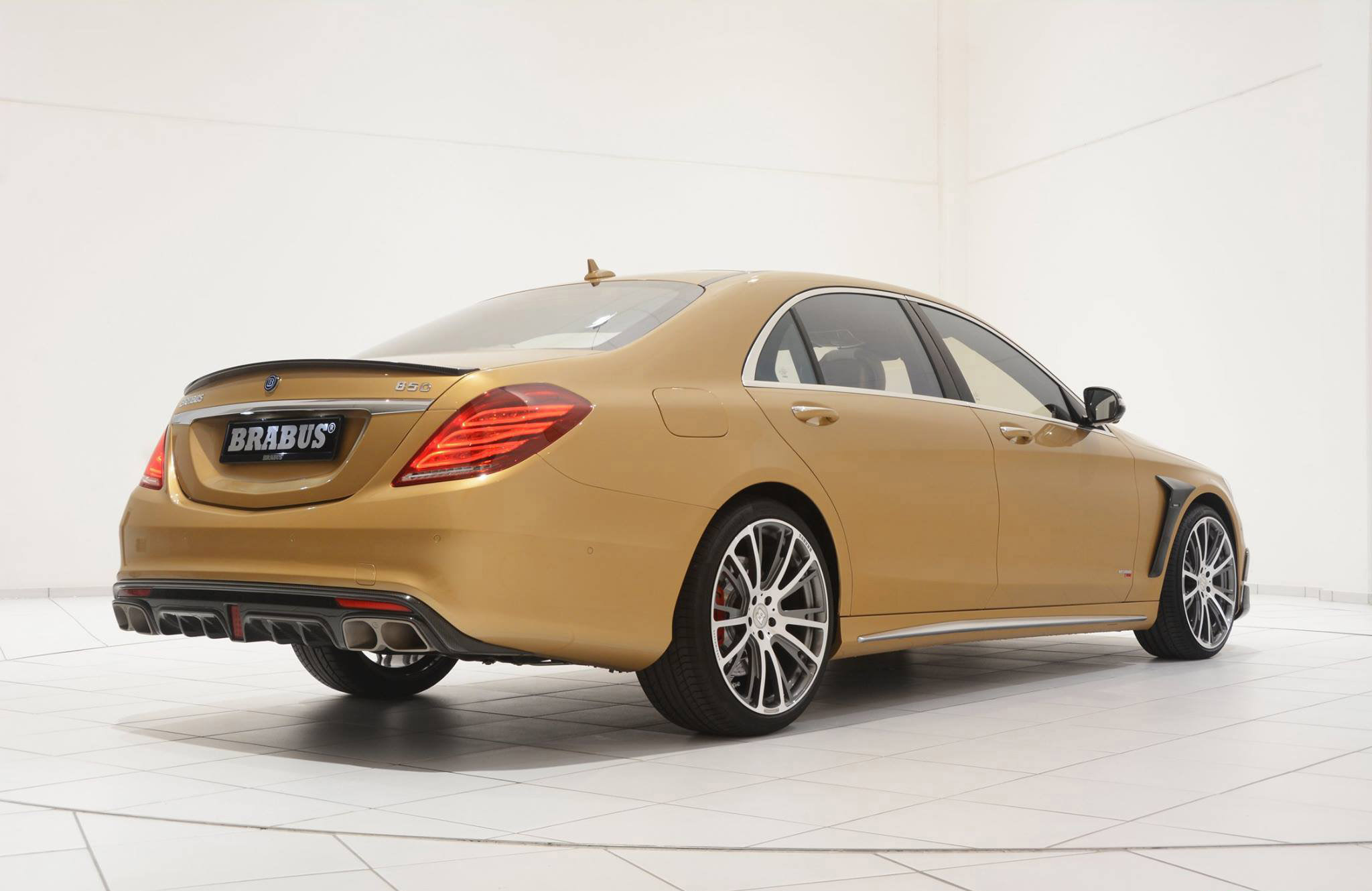 Brabus Mercedes-Benz s63 AMG