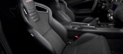 Chevrolet Camaro Z28 (2014) - picture 7 of 9