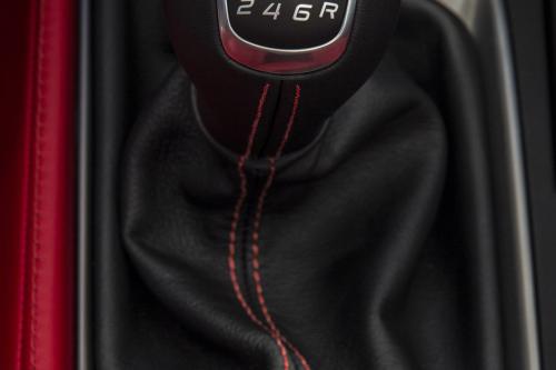 Chevrolet Corvette Stingray (2014) - picture 16 of 23