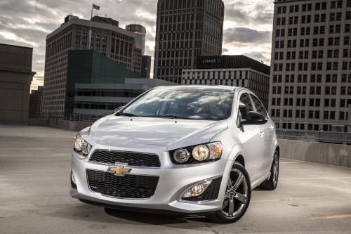 Chevrolet Sonic RS (2014) - picture 1 of 10