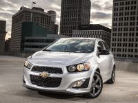 Chevrolet Sonic RS (2014) - picture 1 of 10