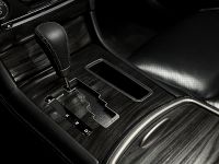 Chrysler 300C John Varvatos Limited Edition (2014) - picture 10 of 25