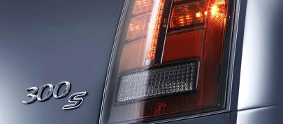 Chrysler 300S (2014) - picture 4 of 6