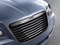 Chrysler 300S (2014) - picture 3 of 6
