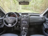 2014 Dacia Duster Facelift, 3 of 3