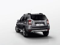 Dacia Duster (2014) - picture 2 of 2