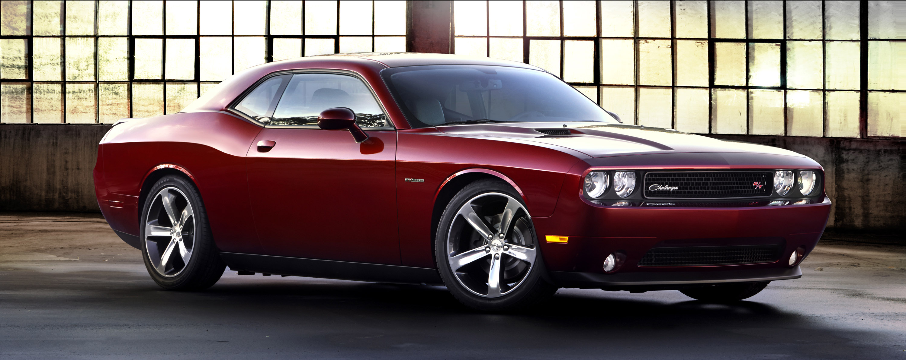 Dodge Challenger 100th Anniversary Edition