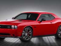 Dodge Challenger SRT Satin Vapor Edition (2014) - picture 1 of 4