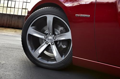 Dodge Charger 100th Anniversary Edition (2014) - picture 17 of 18