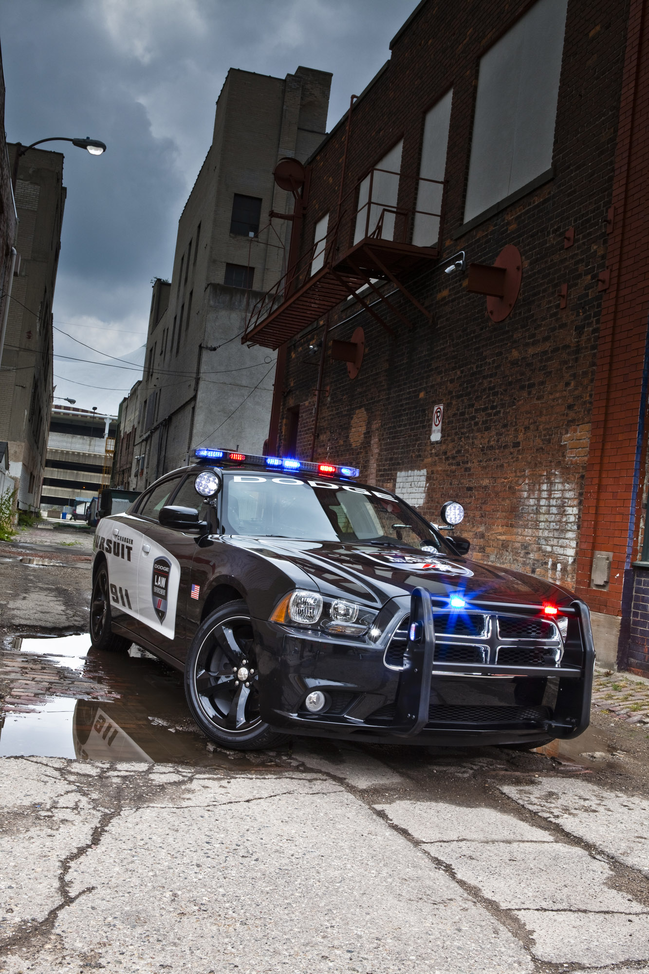 Dodge Charger Pursuit AWD