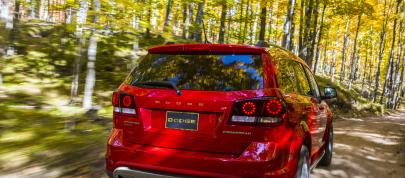 Dodge Journey Crossroad (2014) - picture 15 of 19