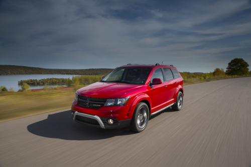 Dodge Journey Crossroad (2014) - picture 9 of 19