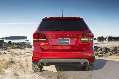 Dodge Journey Crossroad (2014) - picture 17 of 19