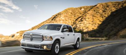 Dodge Ram 1500 EcoDiesel (2014) - picture 4 of 10