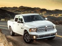 Dodge Ram 1500 EcoDiesel (2014) - picture 6 of 10