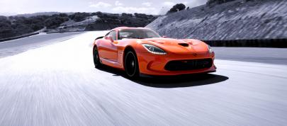 Dodge SRT Viper Time Attack Special Edition (2014) - picture 7 of 12