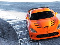 Dodge SRT Viper Time Attack Special Edition (2014) - picture 3 of 12