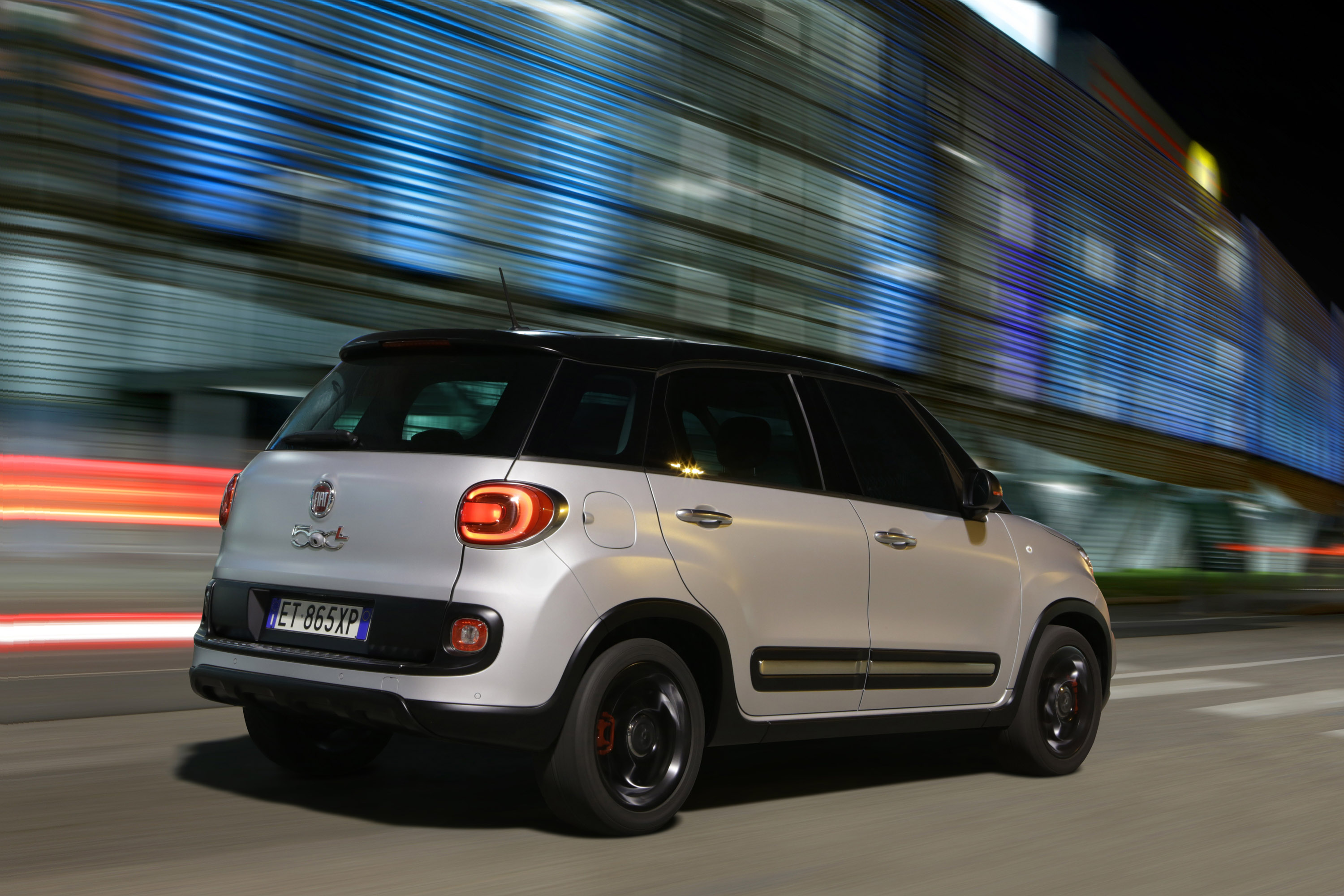 Fiat 500L Beats Edition