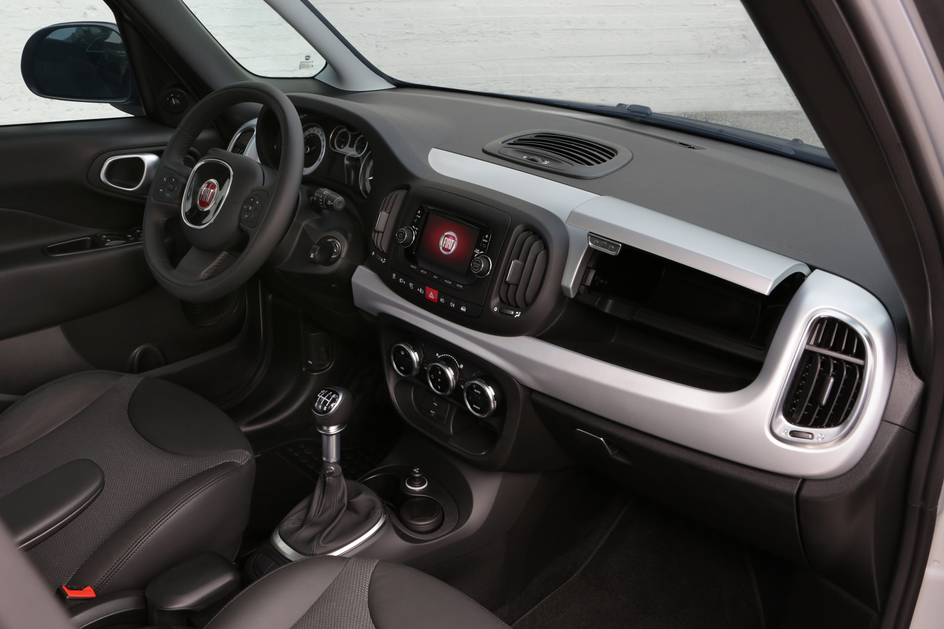 Fiat 500L Beats Edition