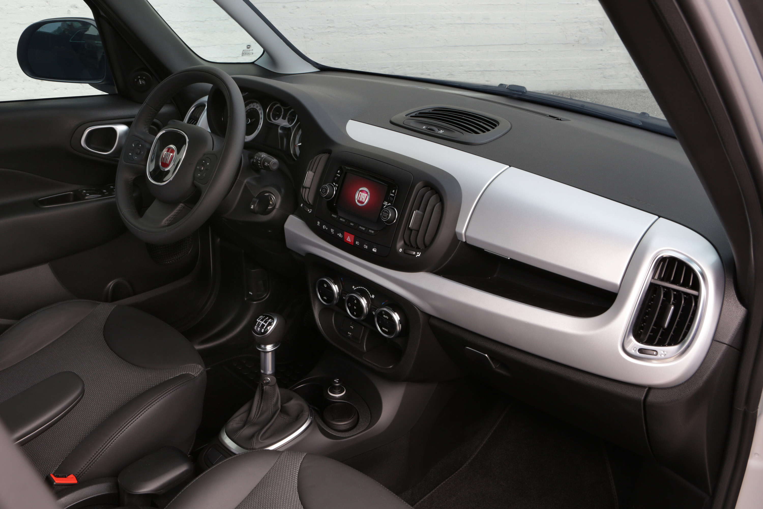 Fiat 500L Beats Edition