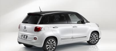 Fiat 500L Lounge (2014) - picture 7 of 20