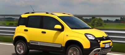 Fiat Panda Cross 4x4 (2014) - picture 7 of 9