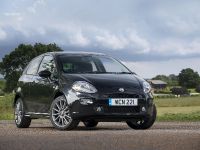 FIAT Punto Jet Black 2 (2014) - picture 1 of 10