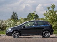 FIAT Punto Jet Black 2 (2014) - picture 3 of 10