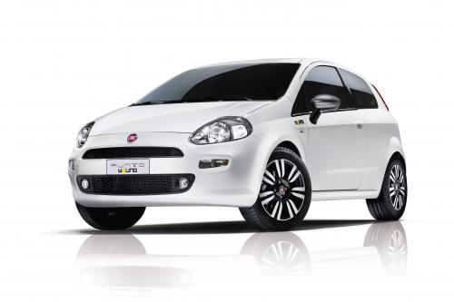 Fiat Punto Young (2014) - picture 1 of 6