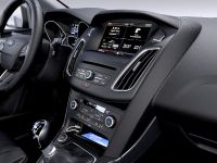 Ford Focus Facelift (2014) - picture 11 of 12
