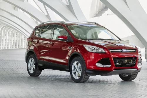 Ford Kuga (2014) - picture 1 of 3