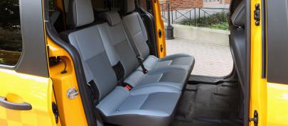 Ford Transit Connect Taxi (2014) - picture 7 of 7