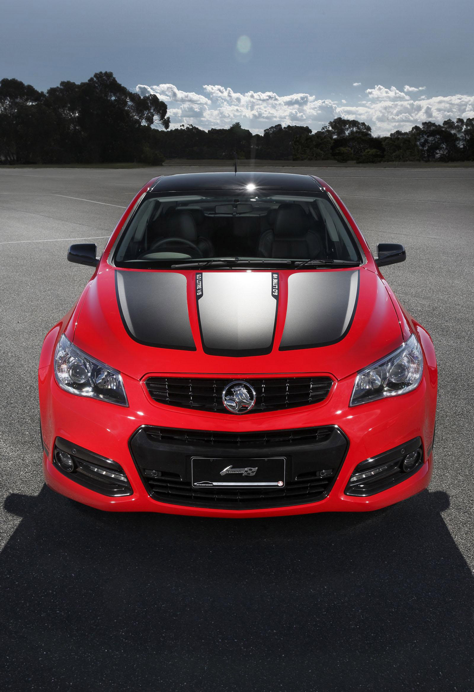 Holden Commodore Craig Lowndes SS V Special Edition