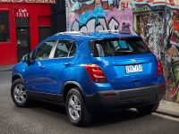 Holden Trax (2014) - picture 14 of 20