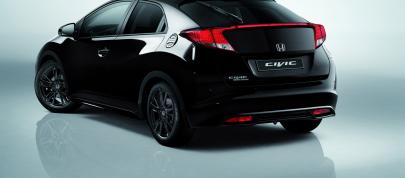 Honda Civic Black Edition (2014) - picture 4 of 6