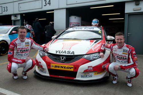 Honda Civic Tourer BTCC (2014) - picture 9 of 9