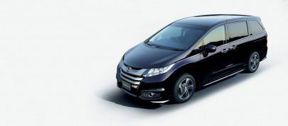 Honda Odyssey JDM (2014) - picture 4 of 15
