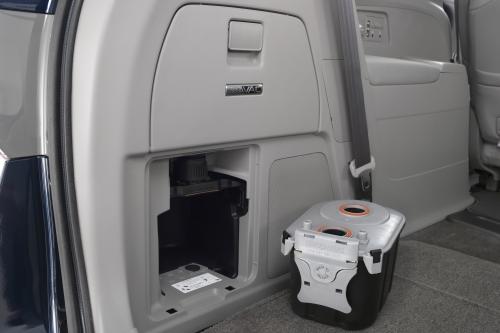 Honda Odyssey Touring Elite (2014) - picture 9 of 12