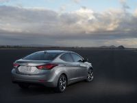 Hyundai Elantra Sport (2014) - picture 3 of 10