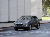 Hyundai Tucson (2014) - picture 2 of 12