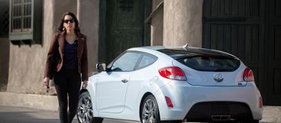 Hyundai Veloster RE-FLEX (2014) - picture 7 of 12