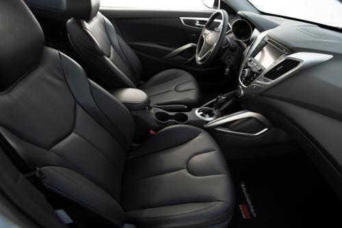 Hyundai Veloster RE-FLEX (2014) - picture 9 of 12